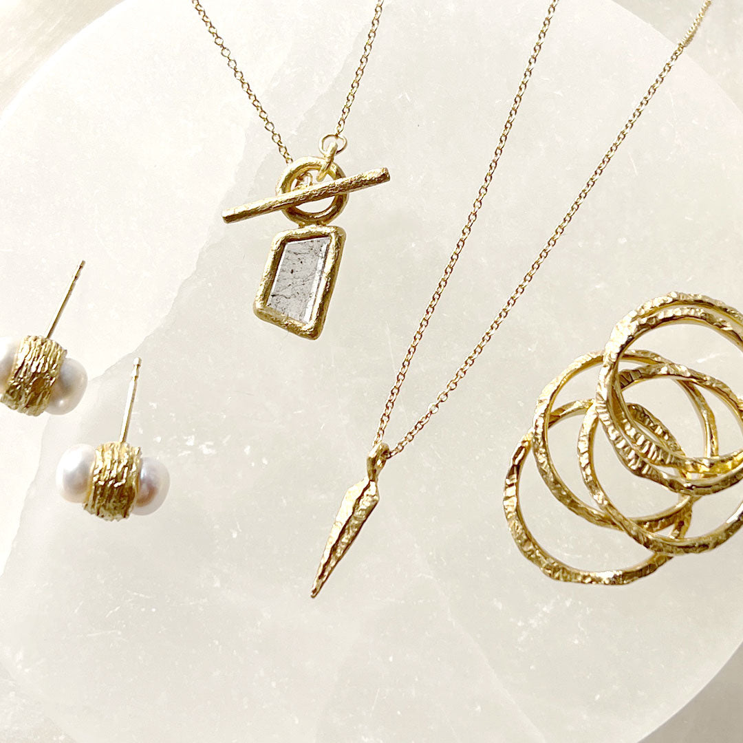 A Salt And Pepper Diamond Necklace That Make's You Look!