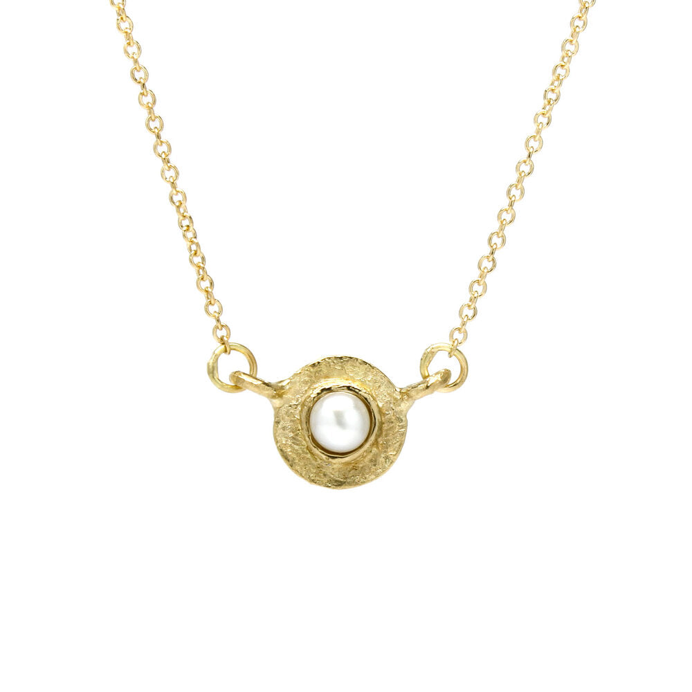 Textured Disc Mini Pearl Necklace